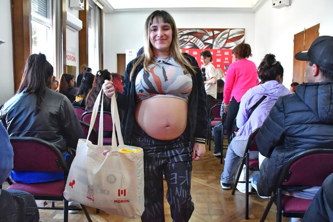 NOTICIAS MORON: EL MUNICIPIO CONTINUA CON EL PROGRAMA 10000 DIAS DE MORON